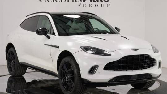 2022 Aston Martin DBX