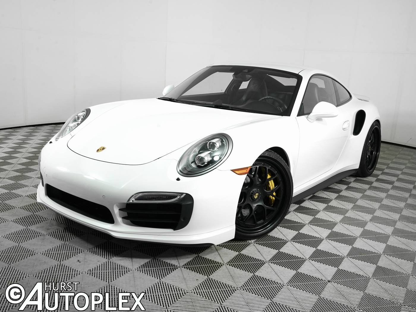 2014 Porsche 911 Turbo — Coupe — 32,272 mi — Hurst, TX