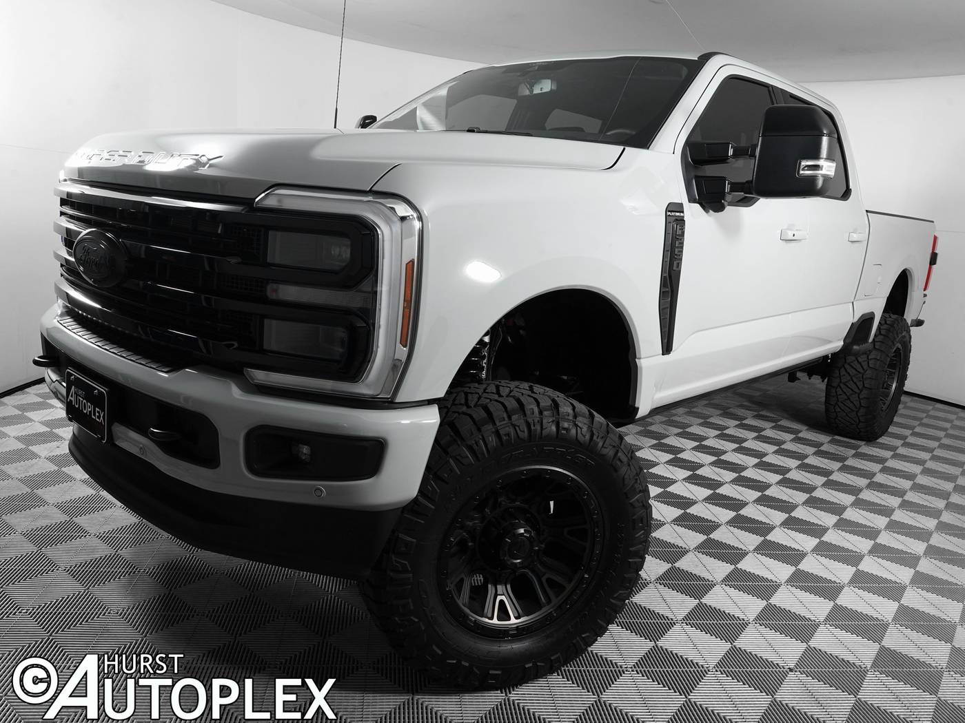 2025 Ford Super Duty F-250 Platinum — Pickup Truck — 1,034 mi — Hurst, TX