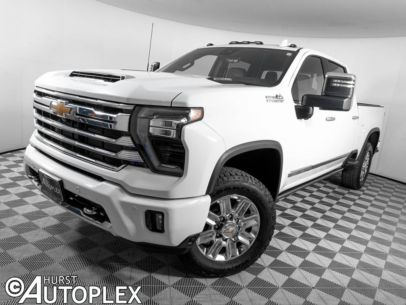 2024 Chevrolet Silverado 2500HD High Country — Pickup Truck — 8,496 mi — Hurst, TX