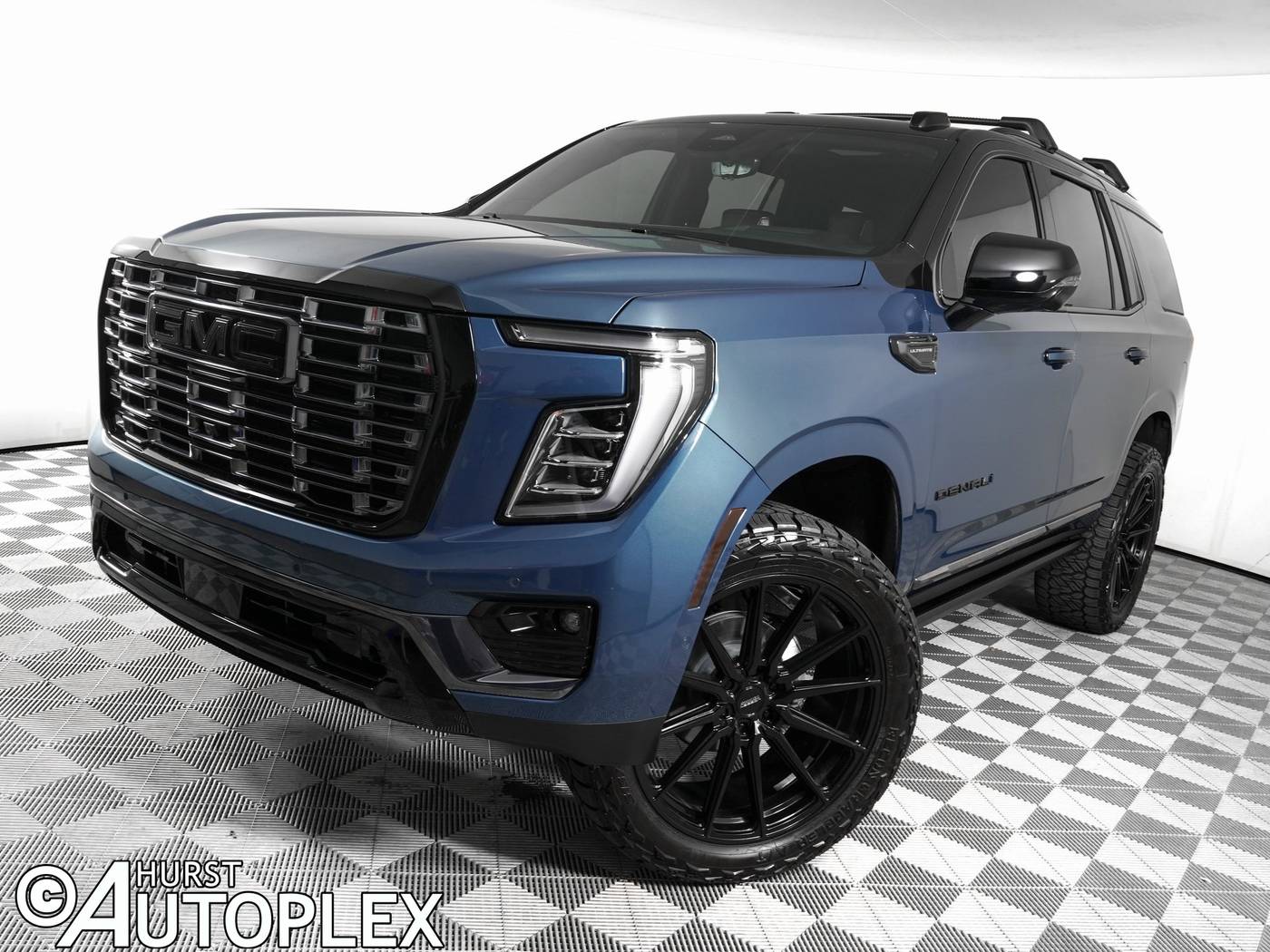 2025 GMC Yukon Denali Ultimate — SUV — 611 mi — Hurst, TX