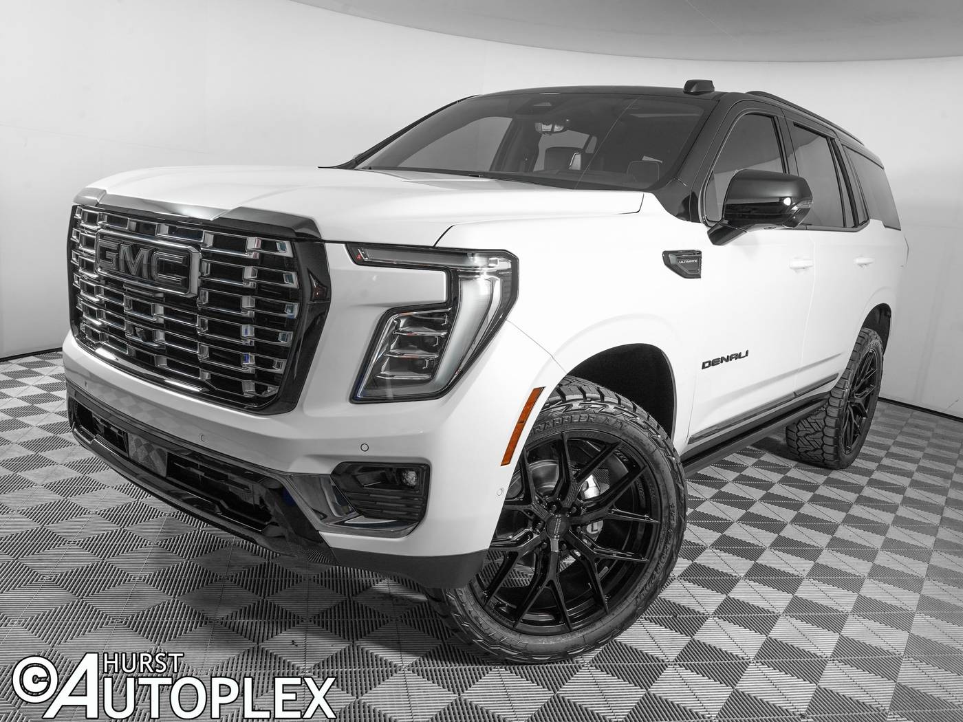 2025 GMC Yukon Denali Ultimate — SUV — 246 mi — Hurst, TX