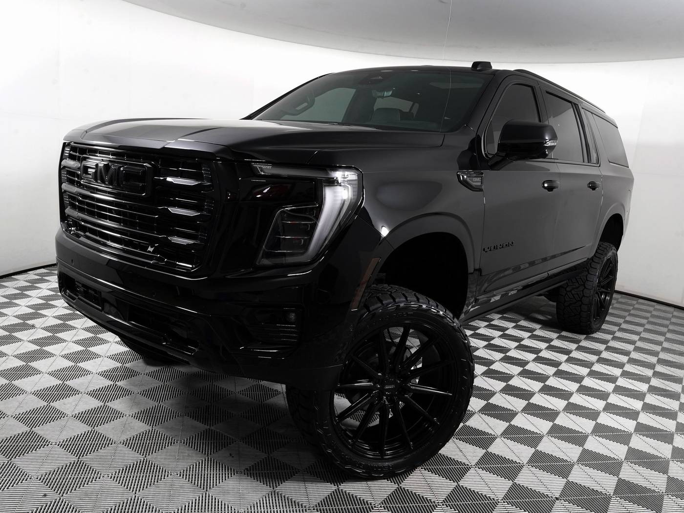 2025 GMC Yukon Elevation — SUV — 1,664 mi — Hurst, TX