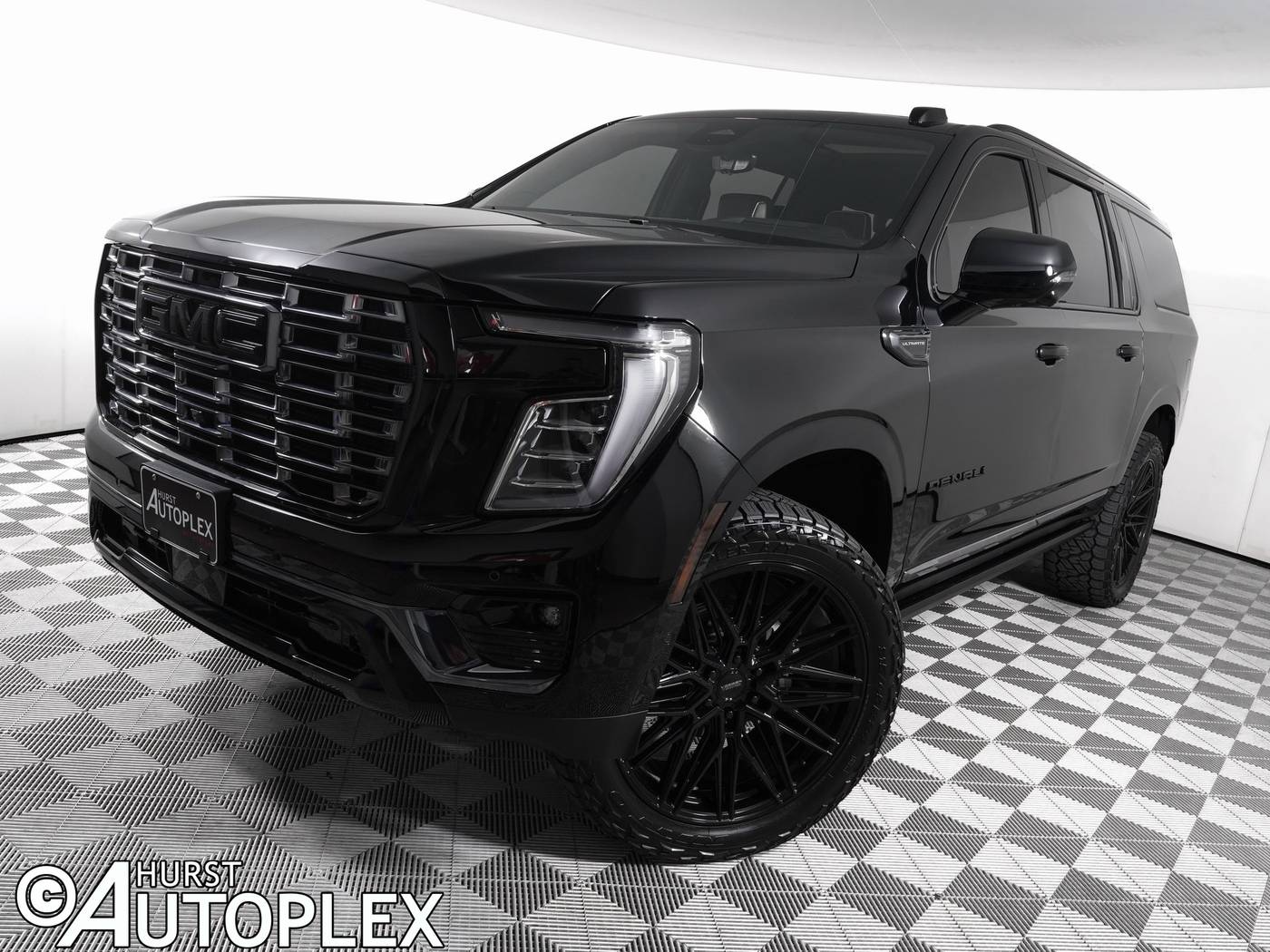 2025 GMC Yukon Denali Ultimate — SUV — 1,161 mi — Hurst, TX