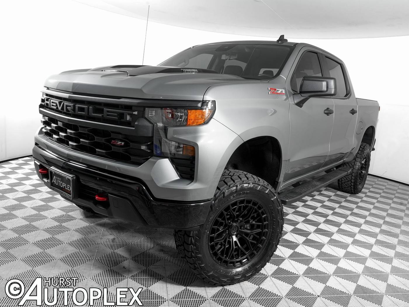 2025 Chevrolet Silverado 1500 Custom Trail Boss — Pickup Truck — 626 mi — Hurst, TX