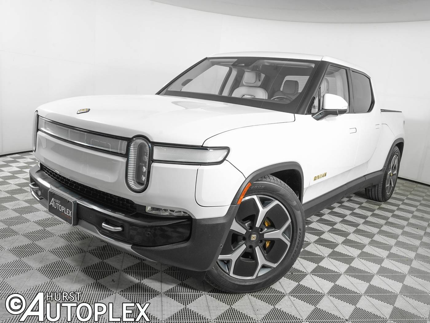 2022 Rivian R1T
