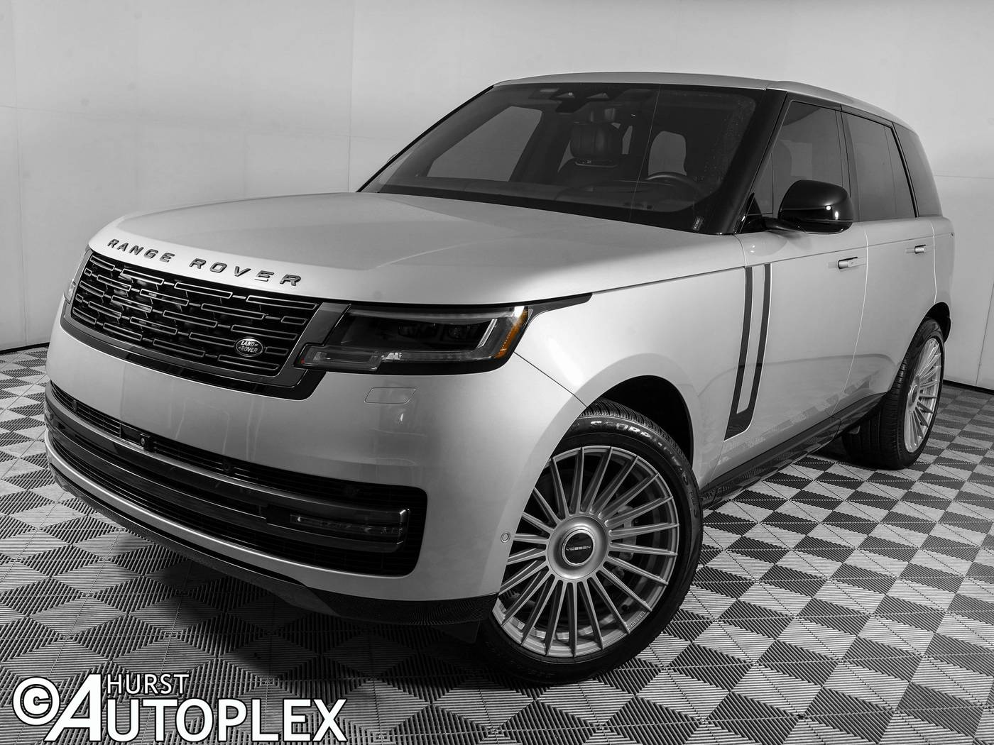 2023 Land Rover Range Rover SE — SUV — 15,999 mi — Hurst, TX