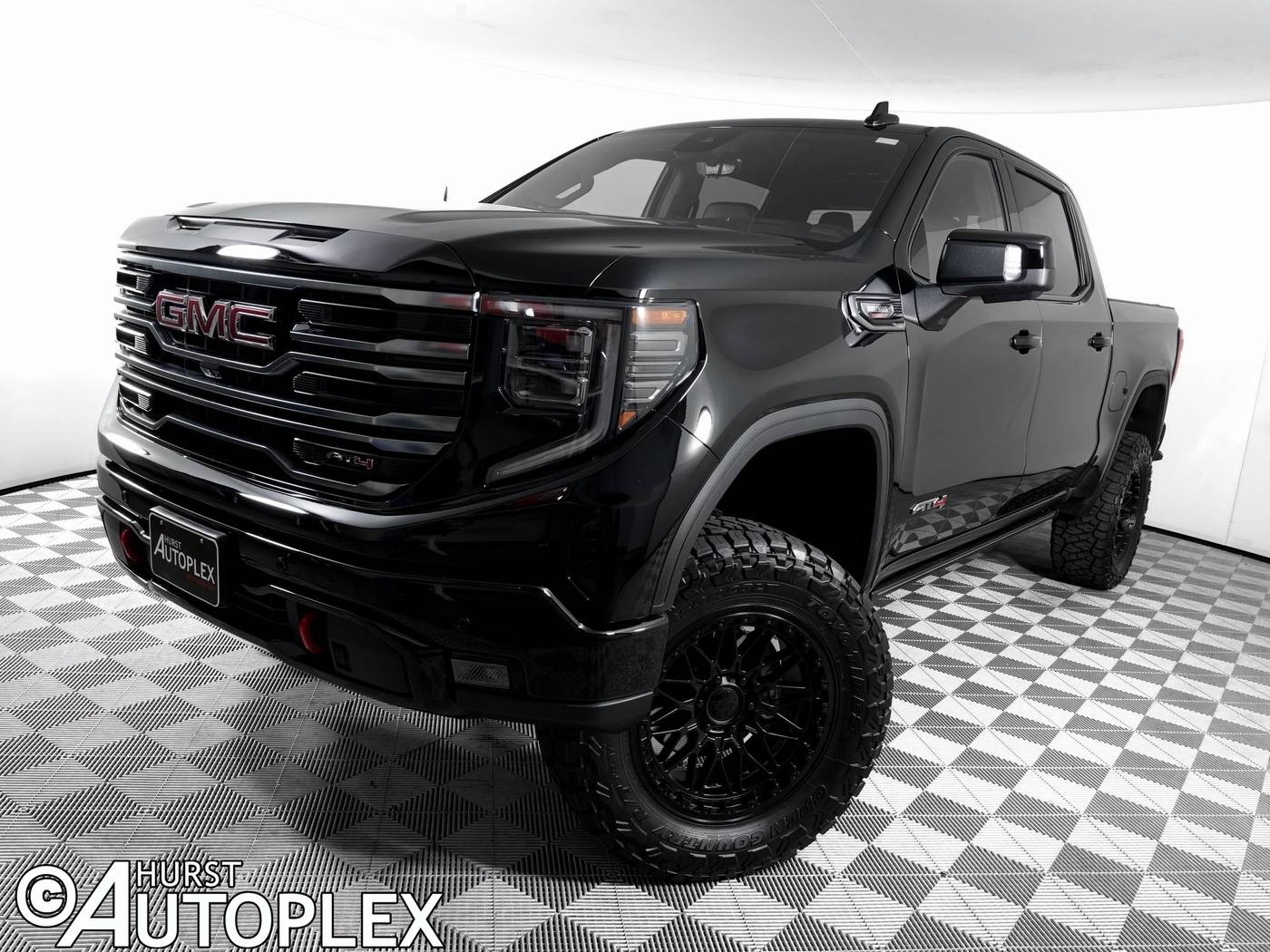 2025 GMC Sierra 1500 AT4 — Pickup Truck — 7,154 mi — Hurst, TX