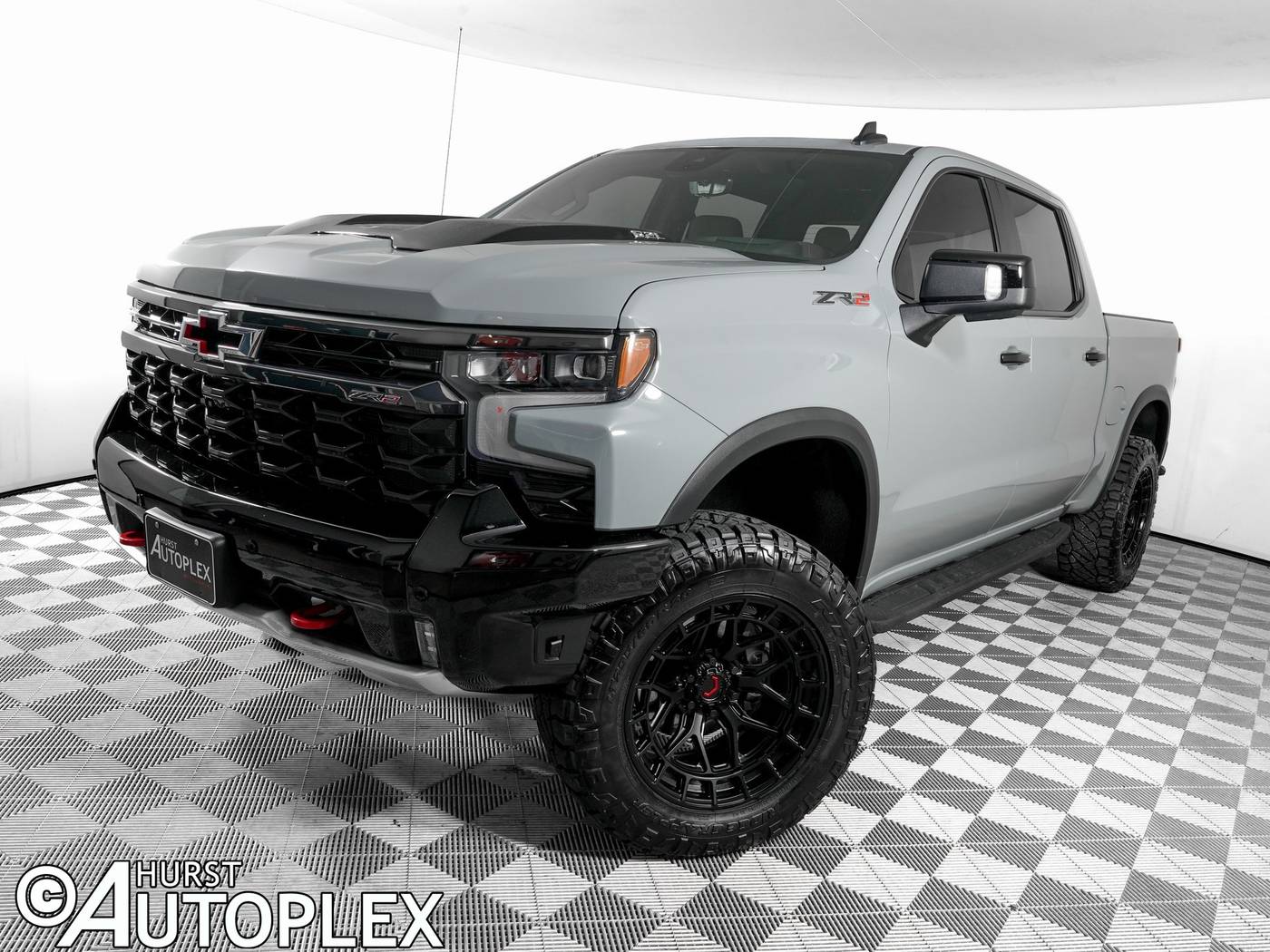 2025 Chevrolet Silverado 1500 ZR2 — Pickup Truck — 5,706 mi — Hurst, TX
