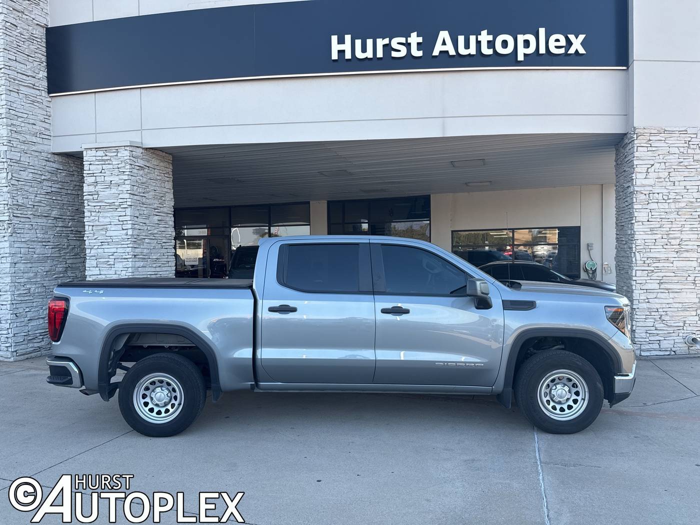 2024 GMC Sierra 1500 Pro — Pickup Truck — 27,411 mi — Hurst, TX