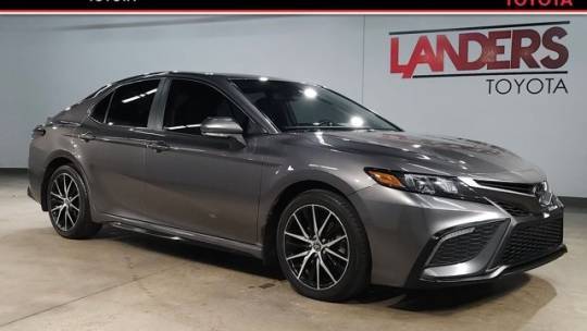 2022 Toyota Camry SE — Sedan — 81,931 mi — Little Rock, AR