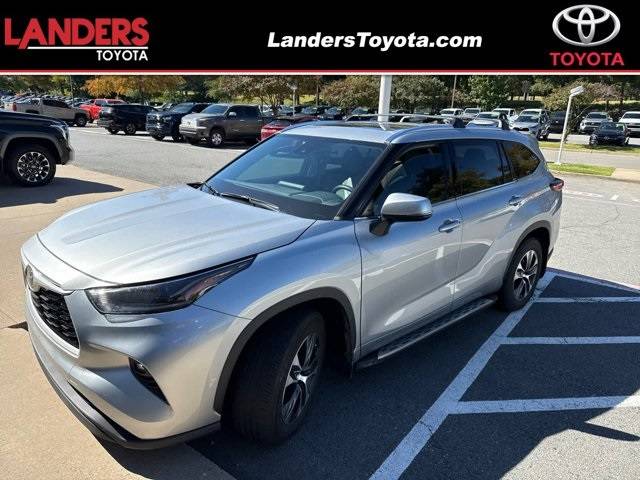 2021 Toyota Highlander XLE — SUV — 19,771 mi — Little Rock, AR
