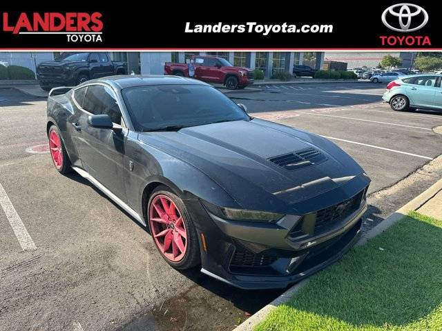 2024 Ford Mustang Dark Horse