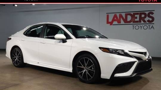 2023 Toyota Camry SE — Sedan — 40,730 mi — Little Rock, AR