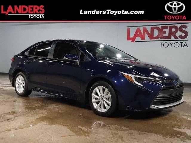 2025 Toyota Corolla Hybrid LE — Sedan — 1,765 mi — Little Rock, AR