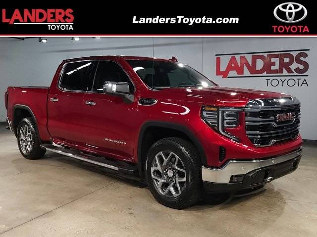 2025 GMC Sierra 1500 SLT — Pickup Truck — 5,197 mi — Little Rock, AR