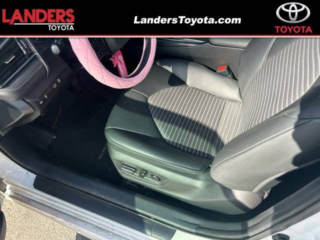 2021 Toyota Camry SE — Sedan — 75,338 mi — Little Rock, AR