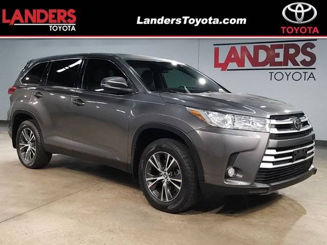 2019 Toyota Highlander LE V6 — SUV — 114,466 mi — Little Rock, AR