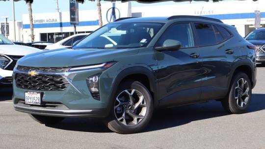 2025 Chevrolet Trax LT — SUV — 317 mi — Riverside, CA