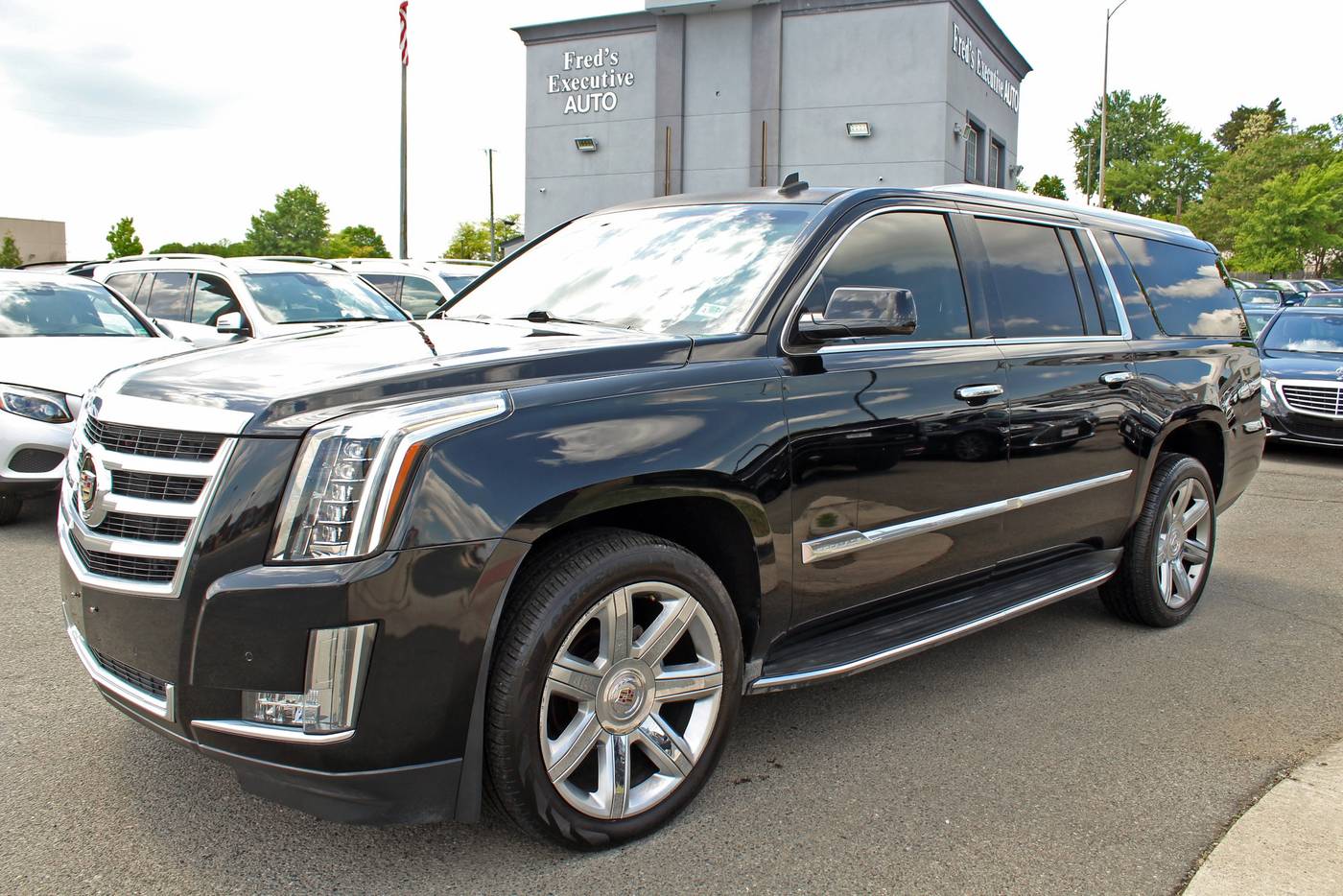 2015 Cadillac Escalade Luxury — SUV — 85,000 mi — Woodbridge, VA