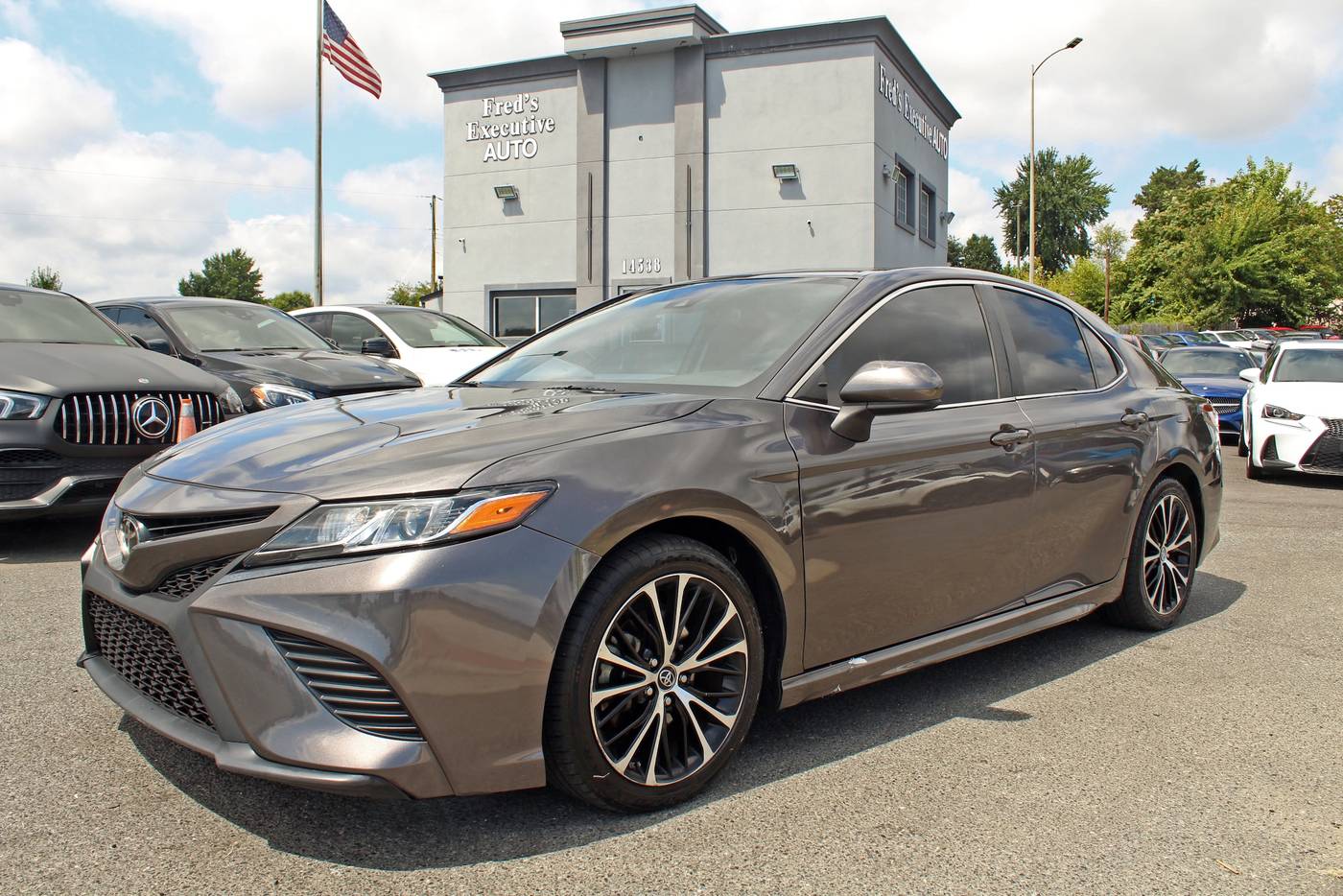 2019 Toyota Camry SE — Sedan — 84,000 mi — Woodbridge, VA
