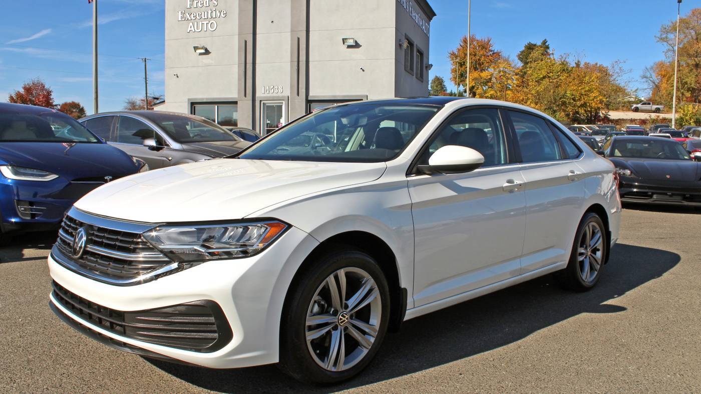 2024 Volkswagen Jetta SE — Sedan — 28,254 mi — Woodbridge, VA