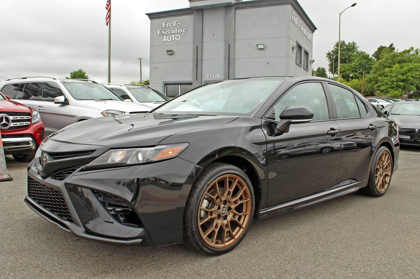 2023 Toyota Camry SE Nightshade — Sedan — 25,000 mi — Woodbridge, VA