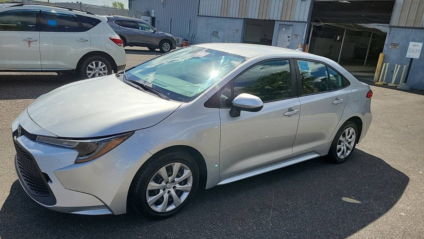 2021 Toyota Corolla LE — Sedan — 68,000 mi — Woodbridge, VA