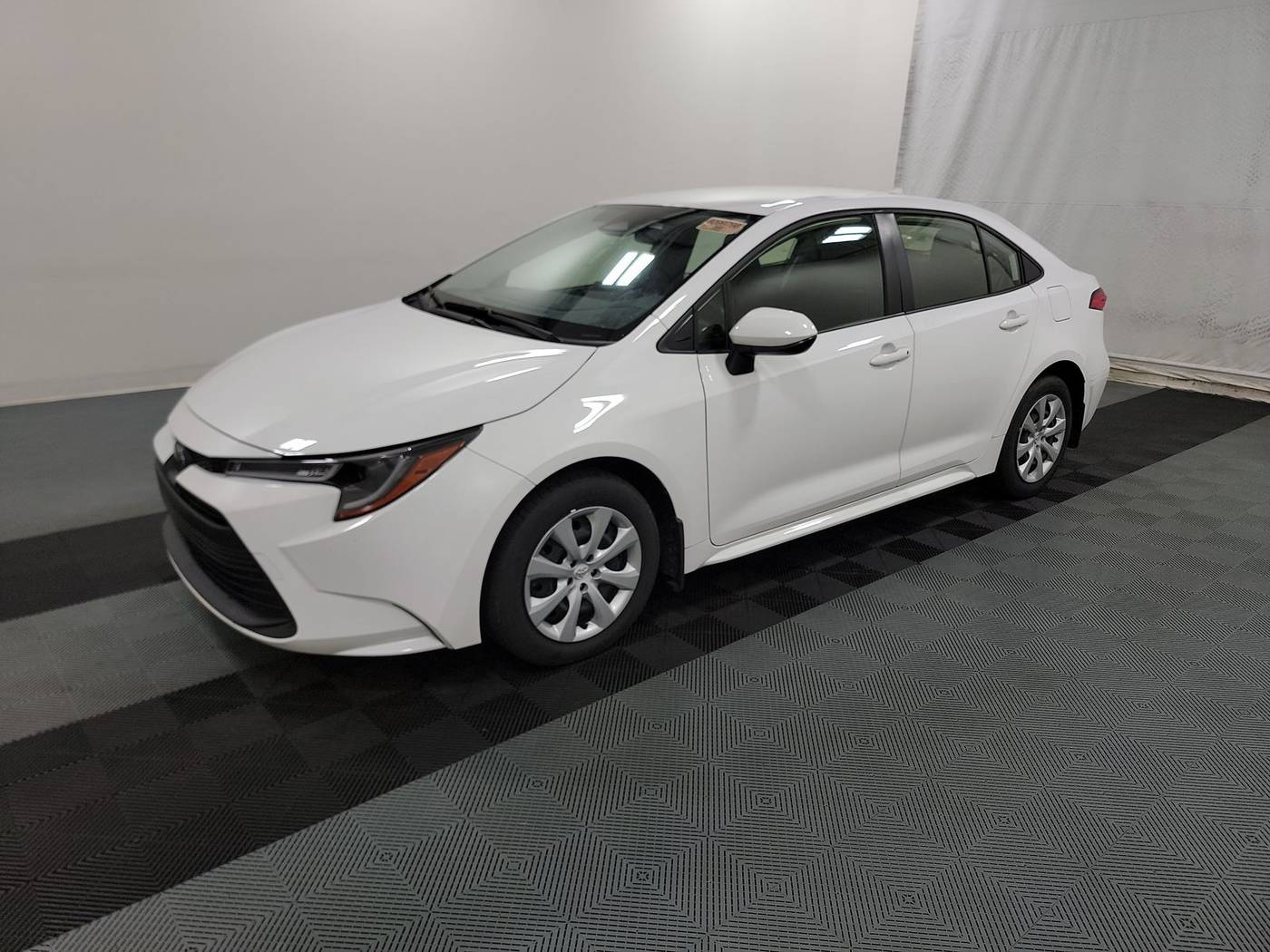 2023 Toyota Corolla LE — Sedan — 28,600 mi — Woodbridge, VA