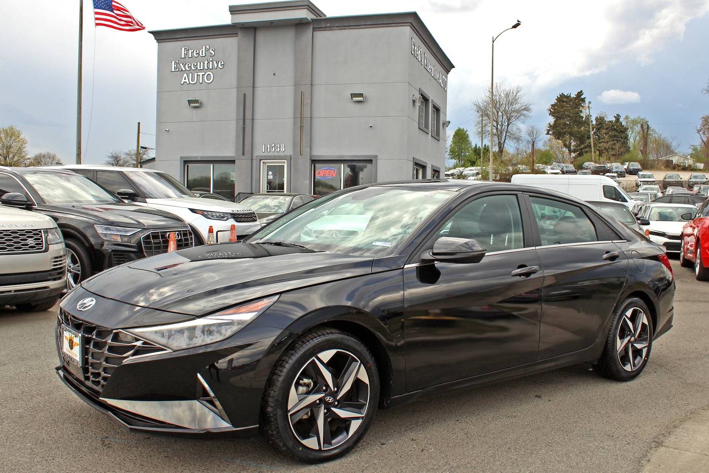 2023 Hyundai Elantra Hybrid Limited — Sedan — 40,700 mi — Woodbridge, VA