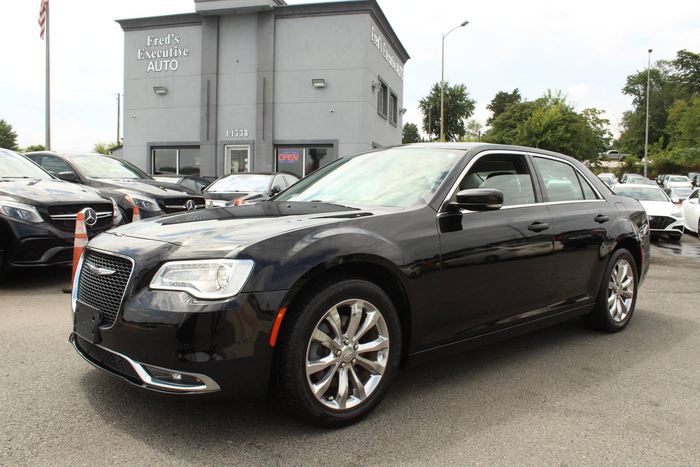 2015 Chrysler 300 Limited — Sedan — 57,000 mi — Woodbridge, VA