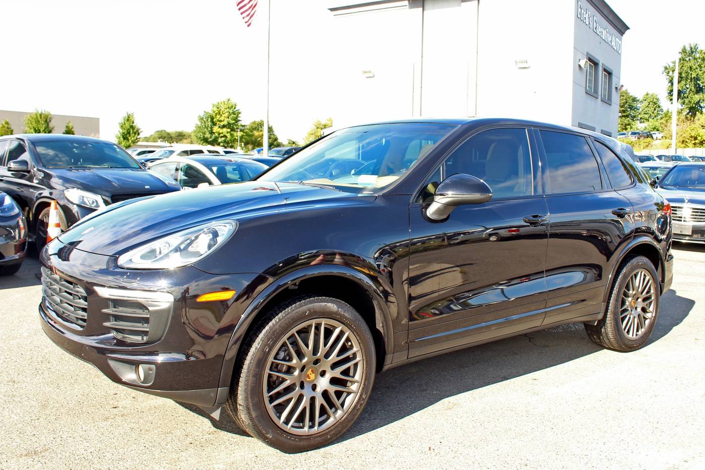 2017 Porsche Cayenne Platinum Edition