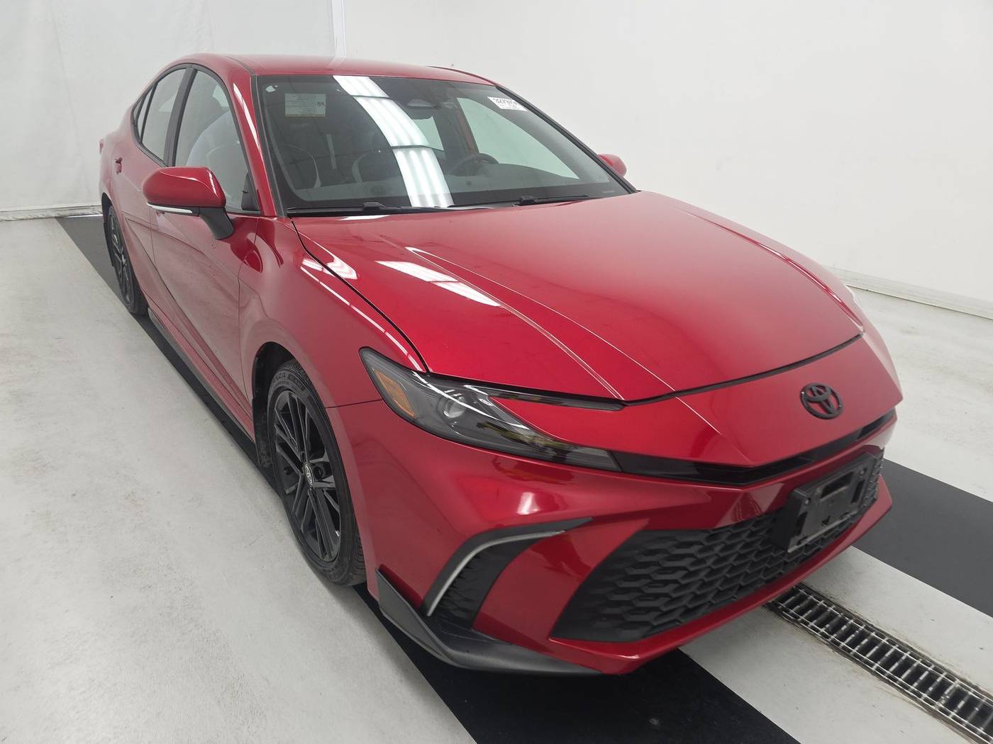 2025 Toyota Camry Hybrid SE — Sedan — 22,000 mi — Woodbridge, VA