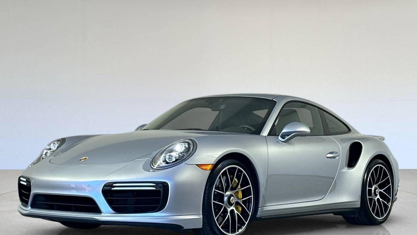 2018 Porsche 911 Turbo