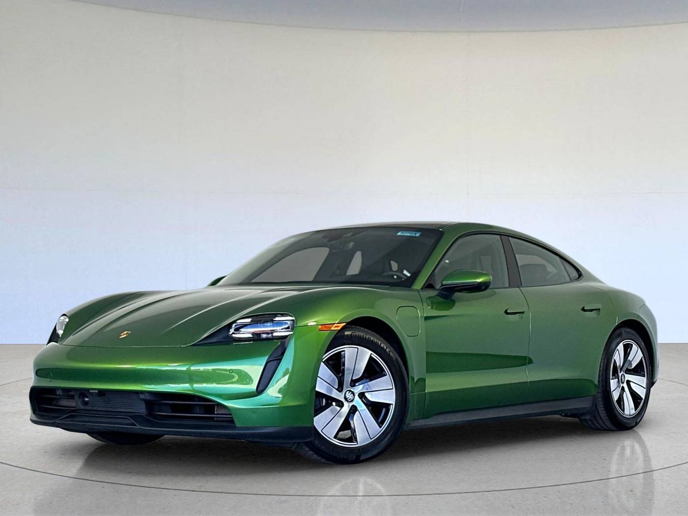 2023 Porsche Taycan
