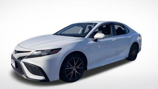 2022 Toyota Camry SE — Sedan — 60,965 mi — Fall River, MA