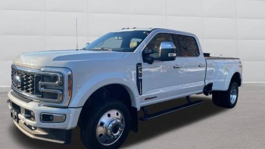 2023 Ford Super Duty F-450 Platinum — Pickup Truck — 80,405 mi — Fall River, MA