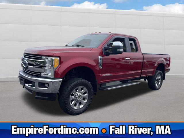 2017 Ford Super Duty F-350 Lariat — Pickup Truck — 111,747 mi — Fall River, MA