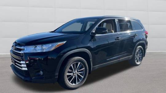 2019 Toyota Highlander XLE — SUV — 14,138 mi — Fall River, MA