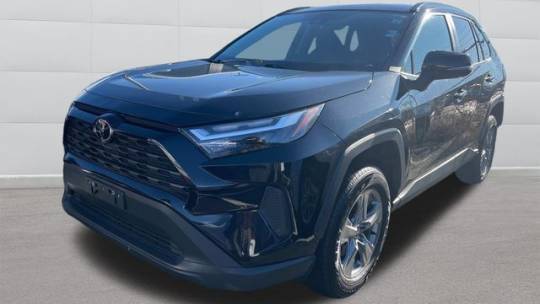2022 Toyota RAV4 XLE — SUV — 53,041 mi — Fall River, MA