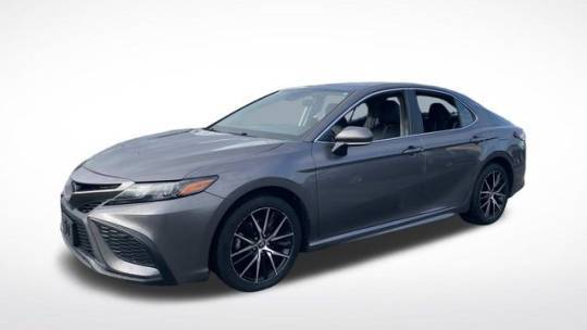 2022 Toyota Camry SE — Sedan — 62,120 mi — Fall River, MA