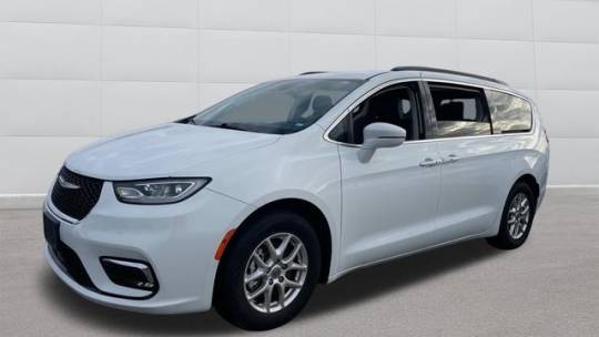 2022 Chrysler Pacifica Touring L — Minivan — 63,236 mi — Fall River, MA
