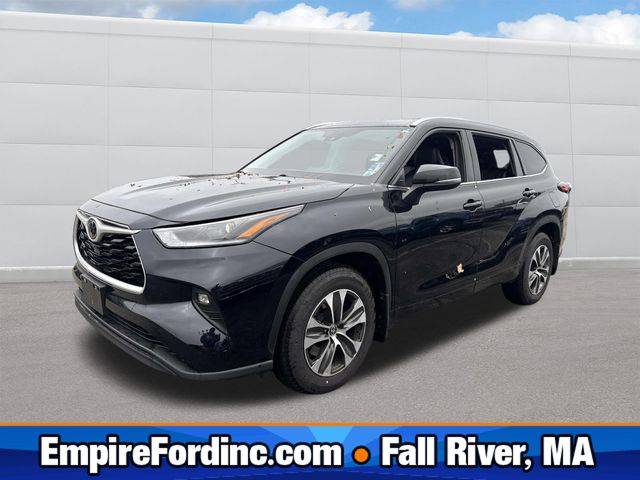 2021 Toyota Highlander XLE — SUV — 172,026 mi — Fall River, MA