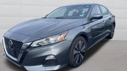 2022 Nissan Altima SV — Sedan — 61,528 mi — Fall River, MA