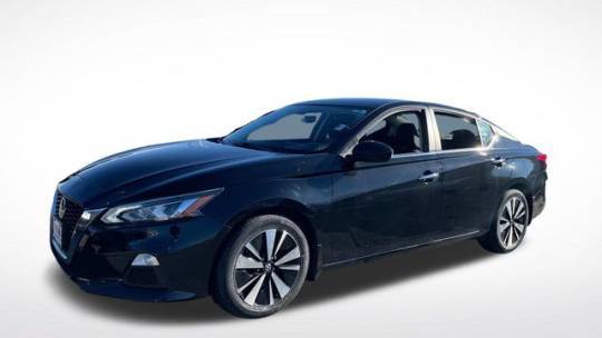 2021 Nissan Altima SV — Sedan — 45,965 mi — Fall River, MA