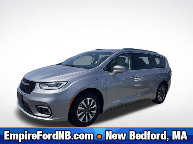 2021 Chrysler Pacifica Hybrid Touring L — Minivan — 59,859 mi — Fall River, MA
