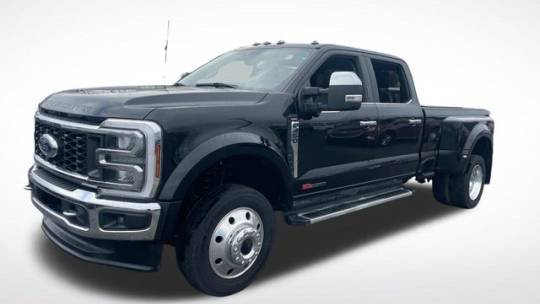 2023 Ford Super Duty F-450 LARIAT — Pickup Truck — 39,444 mi — Fall River, MA