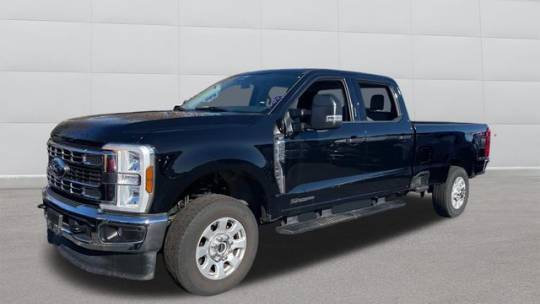 2024 Ford Super Duty F-350 XLT — Pickup Truck — 28,419 mi — Fall River, MA