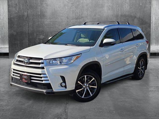 2017 Toyota Highlander XLE — SUV — 70,241 mi — Plano, TX