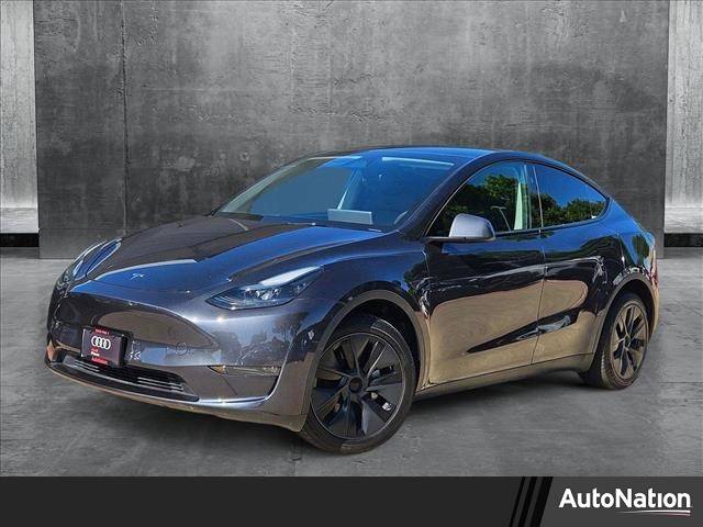 2025 Tesla Model Y Long Range — SUV — 7,747 mi — Plano, TX